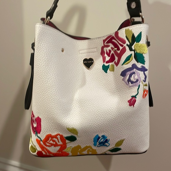 Betsey Johnson Bags Betsey Johnson Flower Bucket Bag New Poshmark
